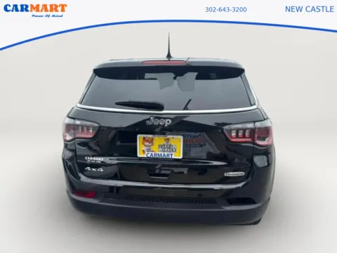 More photos of 2022 Jeep Compass Latitude Lux Sport Utility 4D at CARMART - New Castle, DE