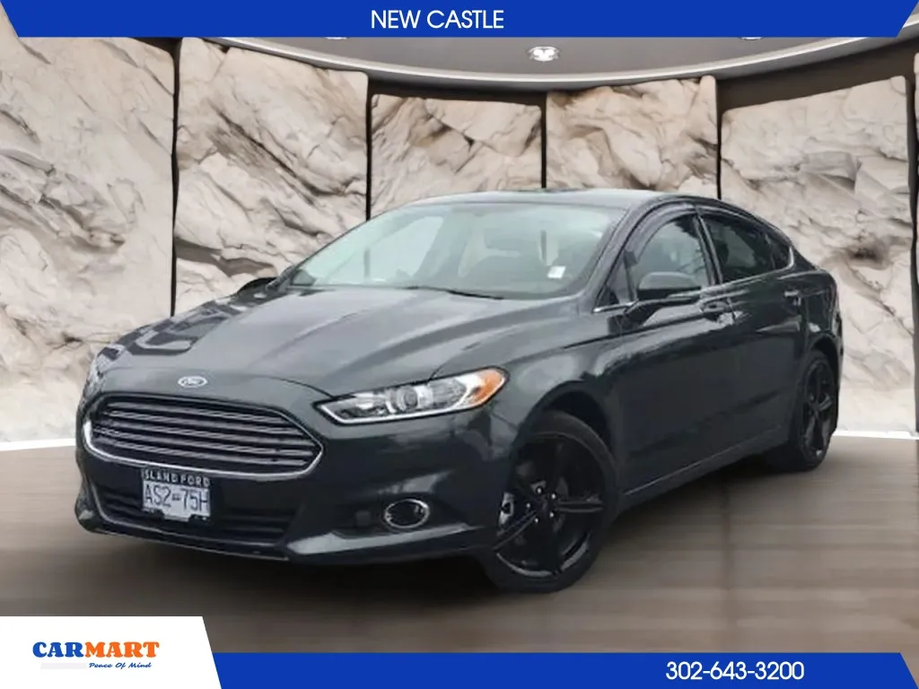 Black 2016 Ford Fusion SE Sedan 4D for sale in New Castle, DE