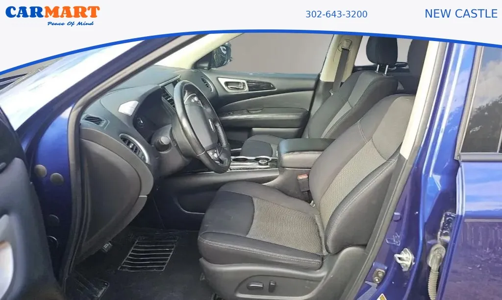 Nissan Pathfinder photo 3