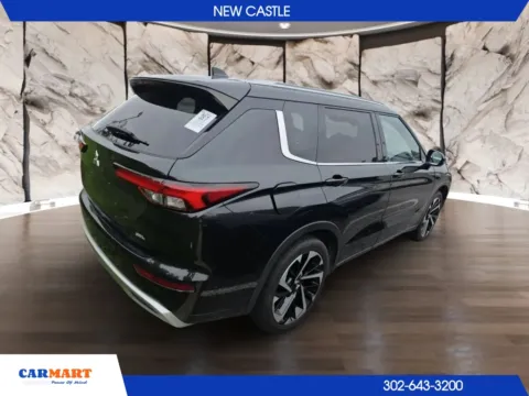 Photos of 2022 Mitsubishi Outlander SEL Sport Utility 4D for sale in New Castle, DE at CARMART - New Castle