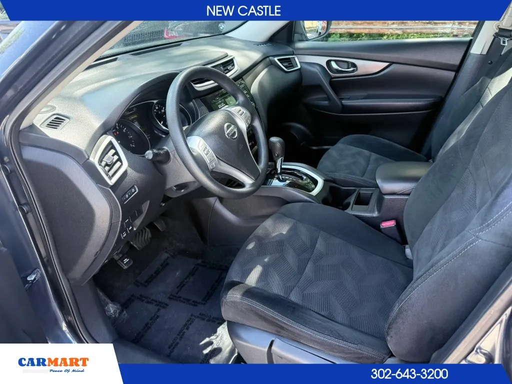 Nissan Rogue photo 16
