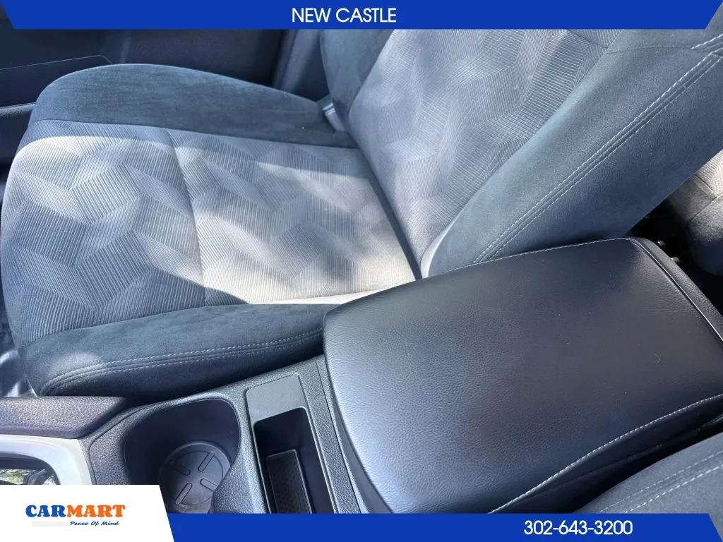 Nissan Rogue photo 37