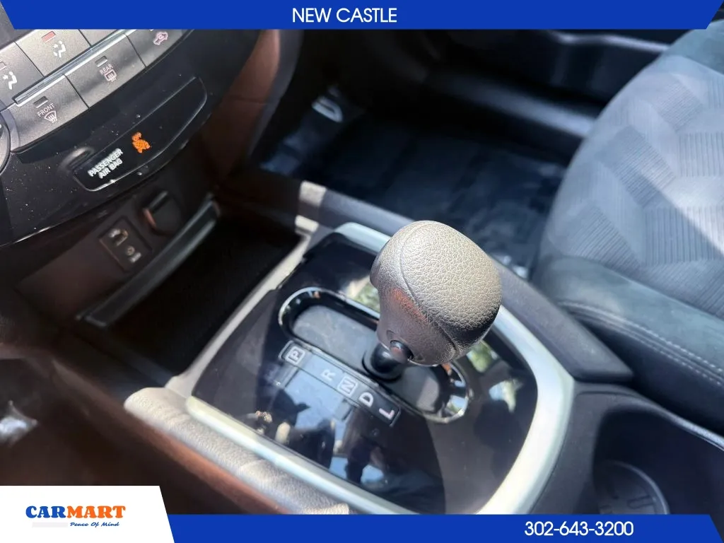 Nissan Rogue photo 35
