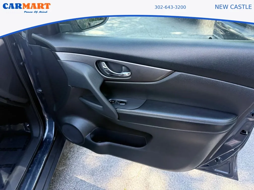 Nissan Rogue photo 25