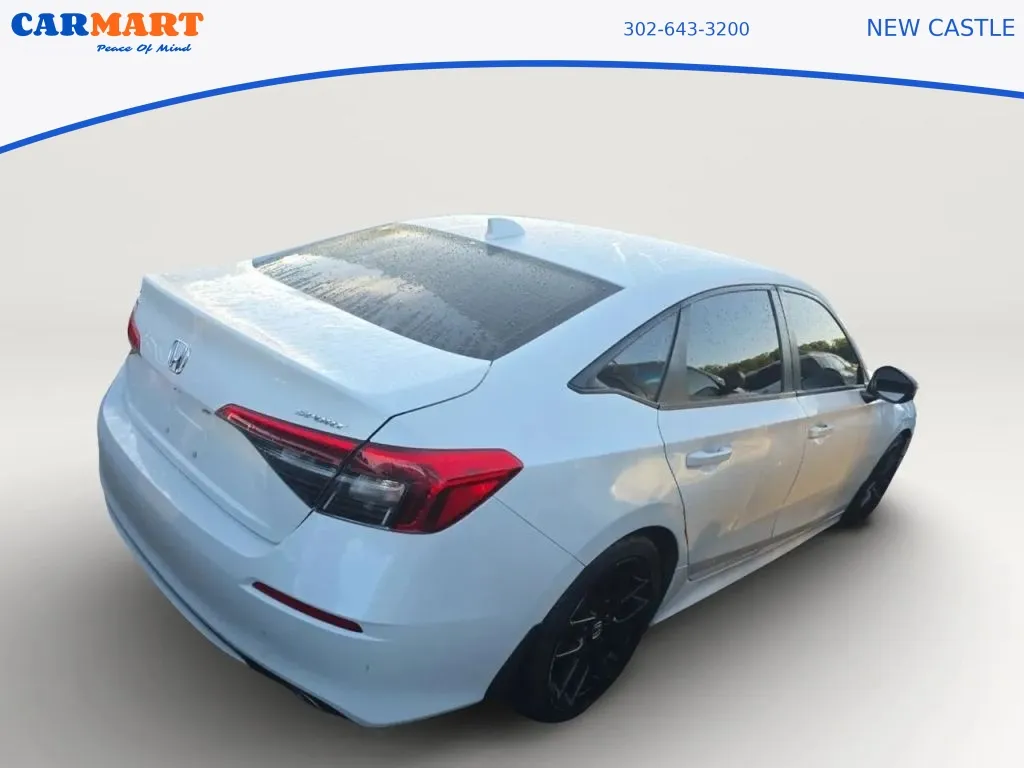 Honda Civic photo 2