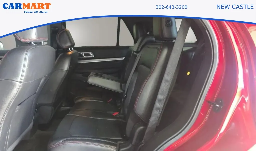 Ford Explorer photo 4