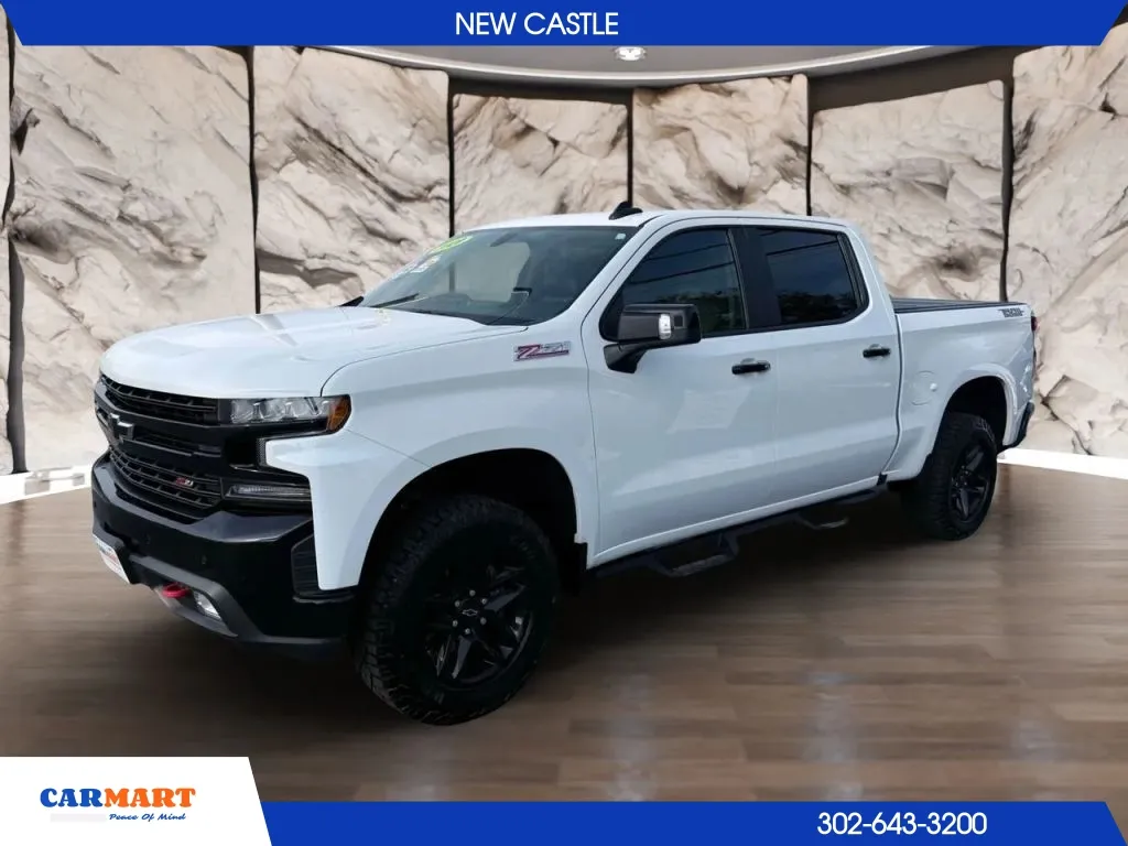 White 2020 Chevrolet Silverado 1500 Crew Cab LT Trail Boss Pickup 4D 5 3/4 ft for sale in New Castle, DE