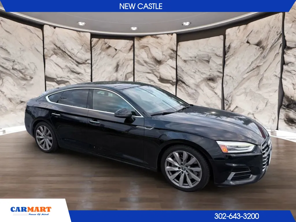 2018 Audi A5 Premium photo 2