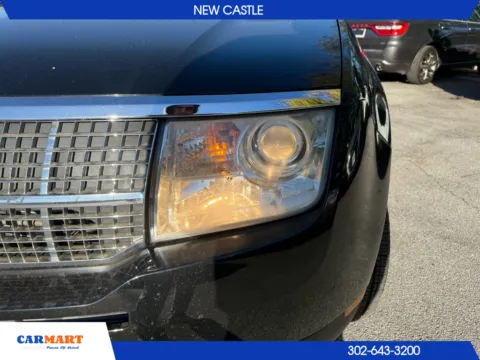 More photos of 2008 Lincoln MKX Sport Utility 4D at CARMART - New Castle, DE