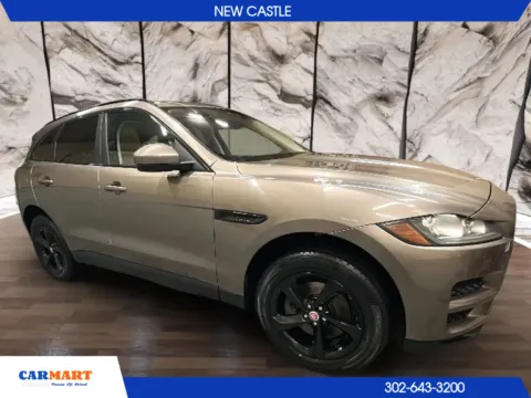 More photos of 2017 Jaguar FPASE at CARMART - New Castle, DE