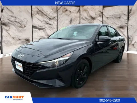 Another view of 2022 Hyundai Elantra SEL Sedan 4D for sale in New Castle, DE at CARMART - New Castle