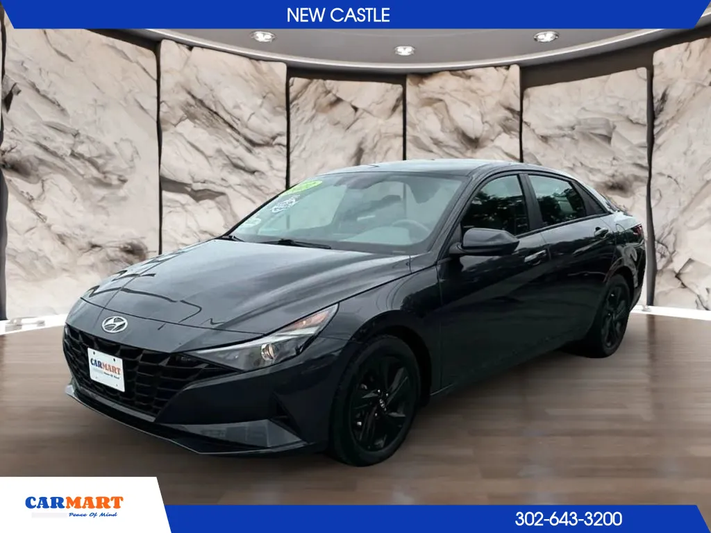 Gray 2022 Hyundai Elantra SEL Sedan 4D for sale in New Castle, DE