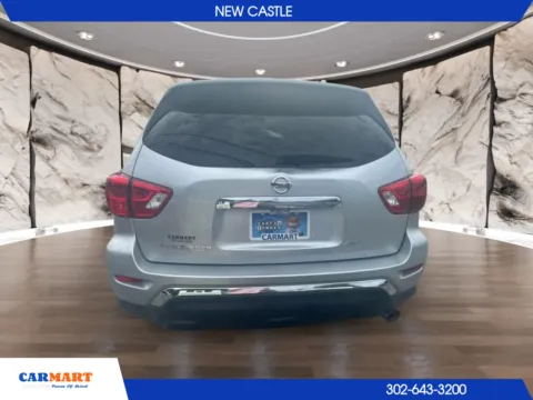 More photos of 2017 Nissan Pathfinder S Sport Utility 4D at CARMART - New Castle, DE