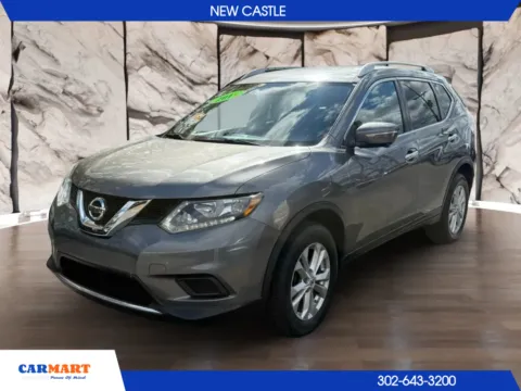 Gray 2015 Nissan Rogue SV Sport Utility 4D for sale in New Castle, DE