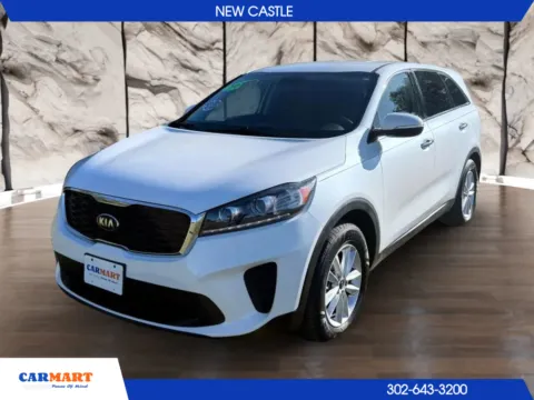 White 2019 Kia Sorento LX Sport Utility 4D for sale in New Castle, DE