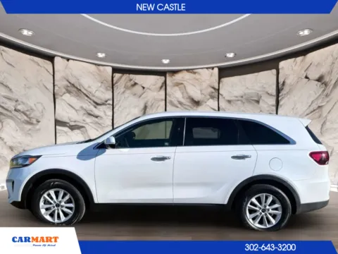 Another view of 2019 Kia Sorento LX Sport Utility 4D for sale in New Castle, DE at CARMART - New Castle