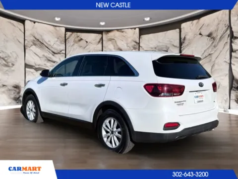 More photos of 2019 Kia Sorento LX Sport Utility 4D at CARMART - New Castle, DE