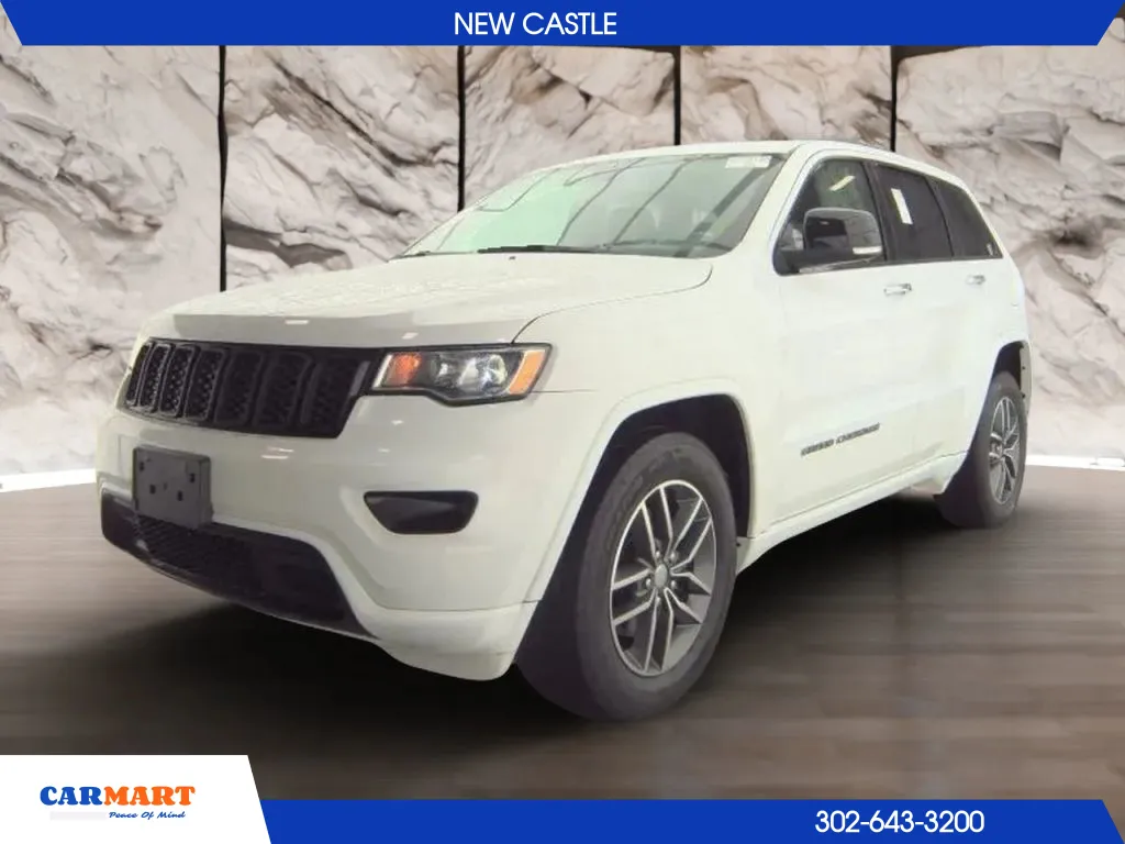White 2018 Jeep Grand Cherokee Limited Sport Utility 4D for sale in New Castle, DE