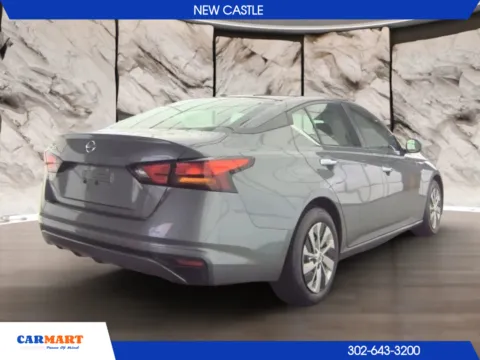 Photos of 2020 Nissan Altima 2.5 S Sedan 4D for sale in New Castle, DE at CARMART - New Castle