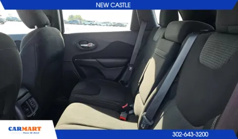 More photos of 2016 Jeep Cherokee Latitude Sport Utility 4D at CARMART - New Castle, DE