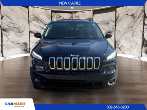 Photos of 2016 Jeep Cherokee Latitude Sport Utility 4D for sale in New Castle, DE at CARMART - New Castle
