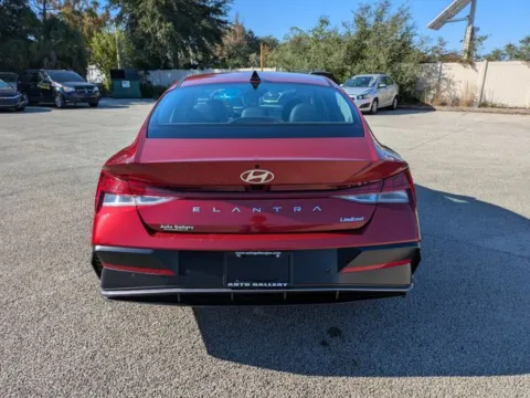 More photos of 2024 Hyundai Elantra Limited at Auto Gallery Jacksonville, FL