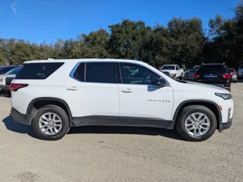 Photos of 2022 Chevrolet Traverse LS for sale in Jacksonville, FL at Auto Gallery Jacksonville