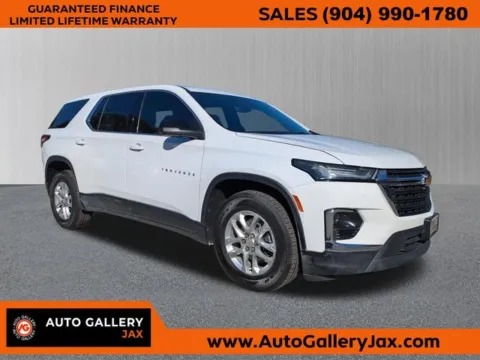 White 2022 Chevrolet Traverse LS for sale in Jacksonville, FL