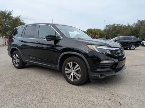 Beige 2018 Honda Pilot EX-L for sale in Jacksonville, FL