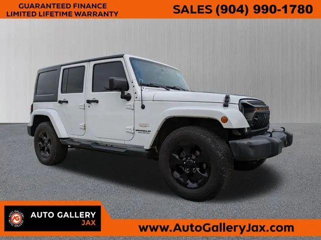 2015 Jeep Wrangler Unlimited Sahara's photo
