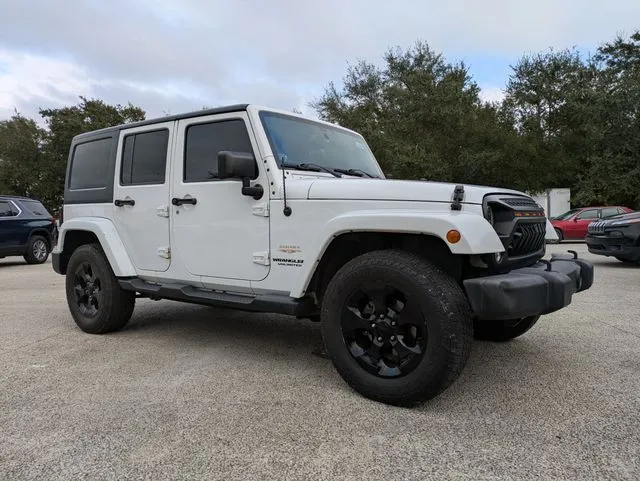 2015 Jeep Wrangler Unlimited Sahara's photo