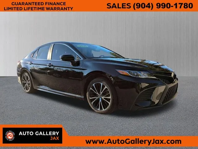 Black 2020 Toyota Camry SE for sale in Jacksonville, FL