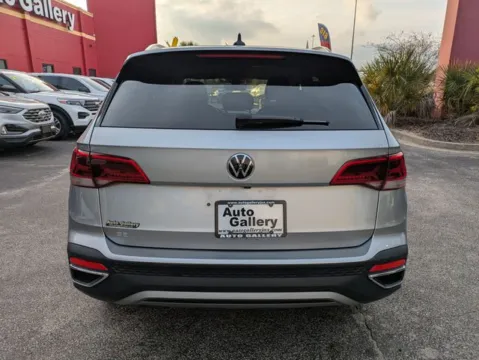 More photos of 2023 Volkswagen Taos 1.5T SE at Auto Gallery Jacksonville, FL