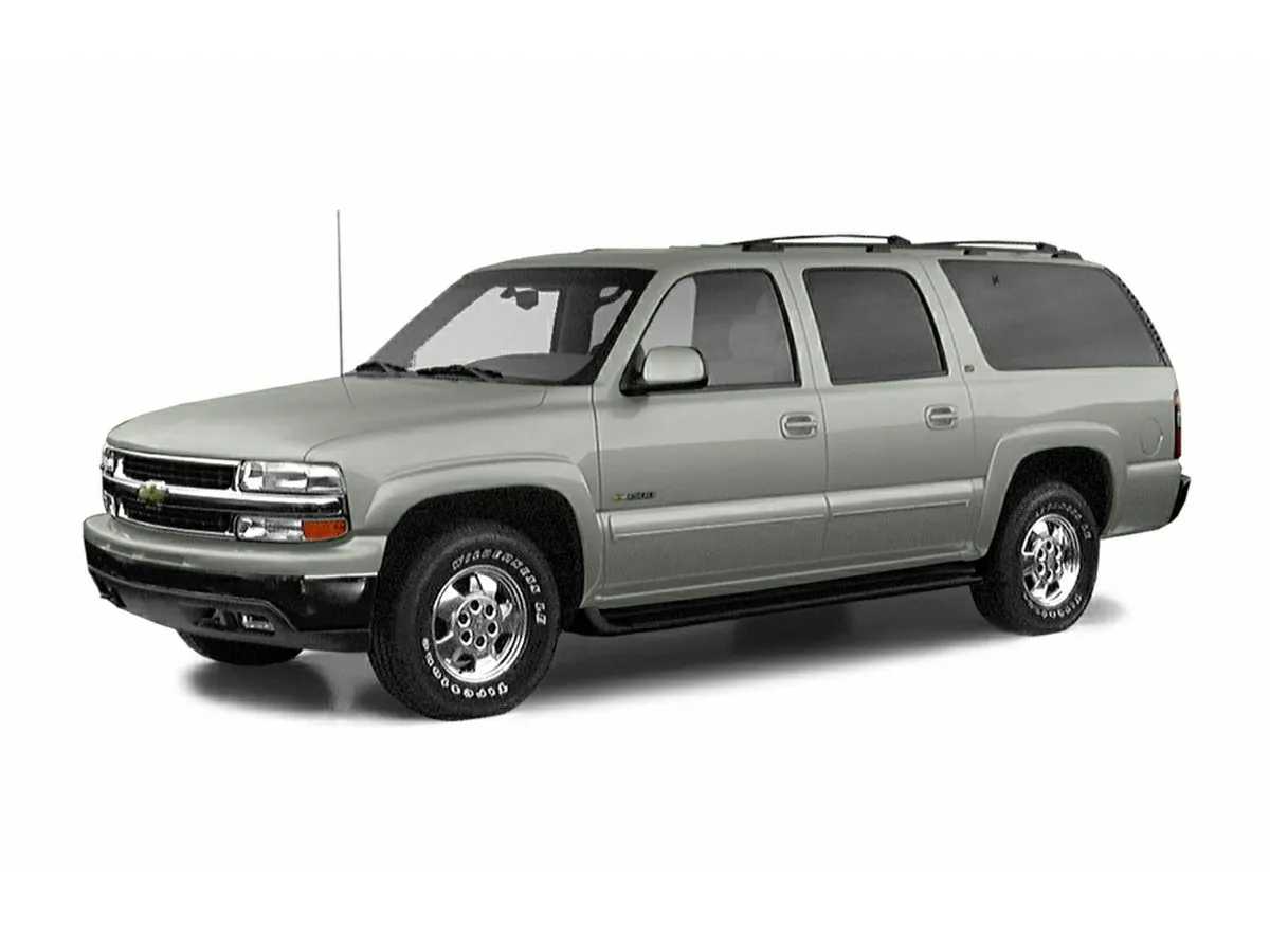2004 Chevrolet Suburban LS's photo