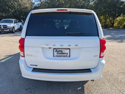 More photos of 2020 Dodge Grand Caravan SXT at Auto Gallery Jacksonville, FL