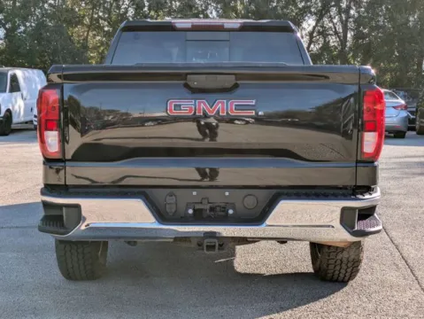 More photos of 2019 GMC Sierra 1500 SLE at Auto Gallery Jacksonville, FL
