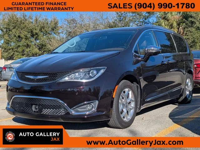 Unknown 2019 Chrysler Pacifica Limited for sale in Jacksonville, FL