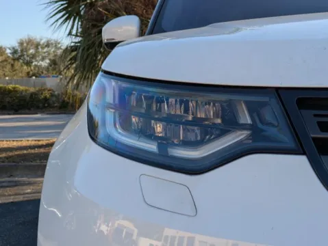 More photos of 2020 Land Rover Discovery SE at Auto Gallery Jacksonville, FL