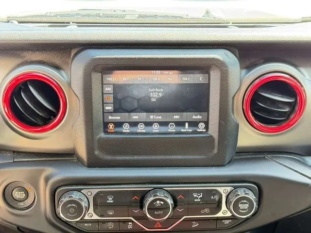 2019 Jeep Wrangler Sport S - Photo 19