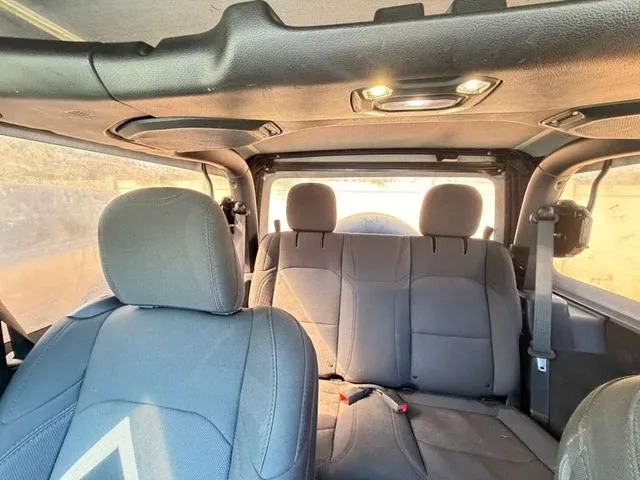2019 Jeep Wrangler Sport S - Photo 15