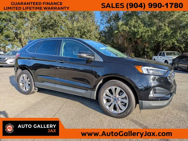 2022 Ford Edge Titanium