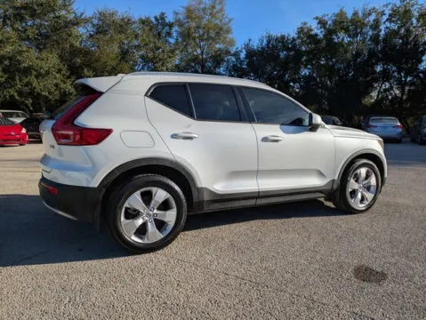 Another view of 2021 Volvo XC40 Momentum for sale in Jacksonville, FL at Auto Gallery Jacksonville