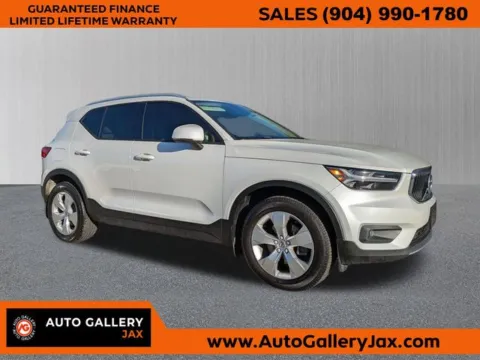 White 2021 Volvo XC40 Momentum for sale in Jacksonville, FL