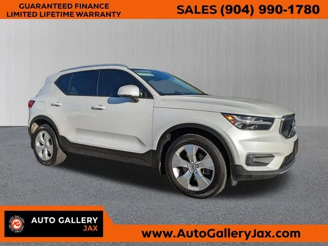 White 2021 Volvo XC40 Momentum for sale in Jacksonville, FL