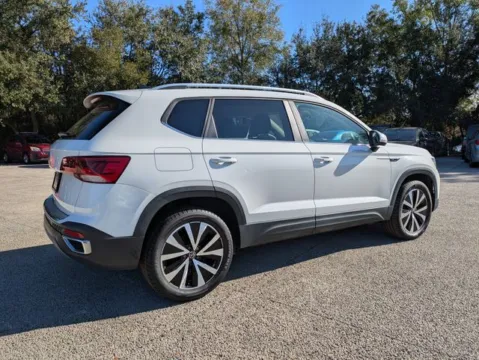 More photos of 2022 Volkswagen Taos 1.5T SE at Auto Gallery Jacksonville, FL