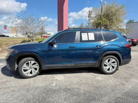 More photos of 2021 Volkswagen Atlas 3.6L V6 SE w/Technology at Auto Gallery Jacksonville, FL