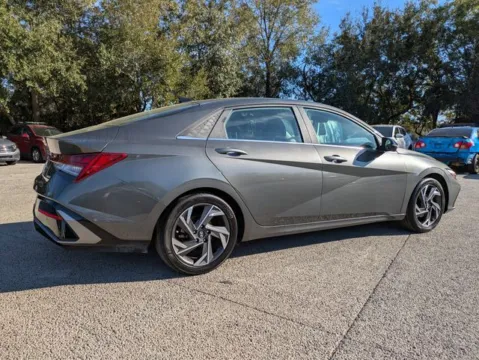 More photos of 2024 Hyundai Elantra Limited at Auto Gallery Jacksonville, FL