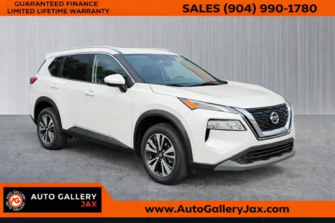White 2023 Nissan Rogue SV for sale in Jacksonville, FL