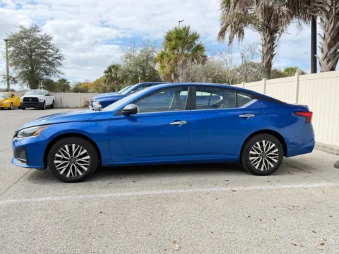 More photos of 2025 Nissan Altima 2.5 SV at Auto Gallery Jacksonville, FL