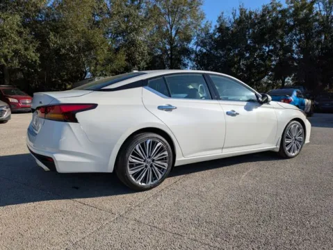 More photos of 2025 Nissan Altima 2.5 SL at Auto Gallery Jacksonville, FL